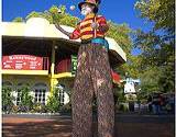 photo of a juggler on stilts at Kennywood Park