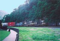 photo of the trains rounding the Horseshoe Curve